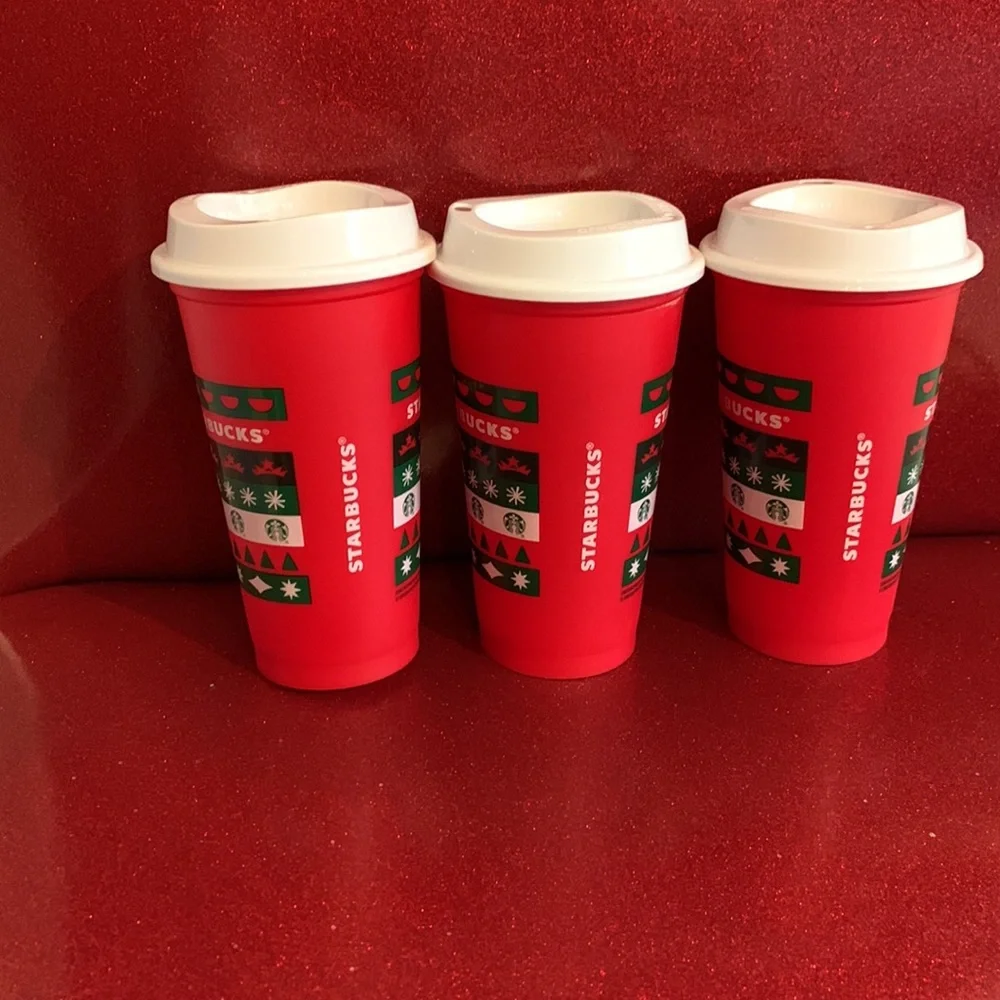 STARBUCKS Set of three 16 oz reusable holiday hot beverage cups with lids NWOT - Picture 2 of 3